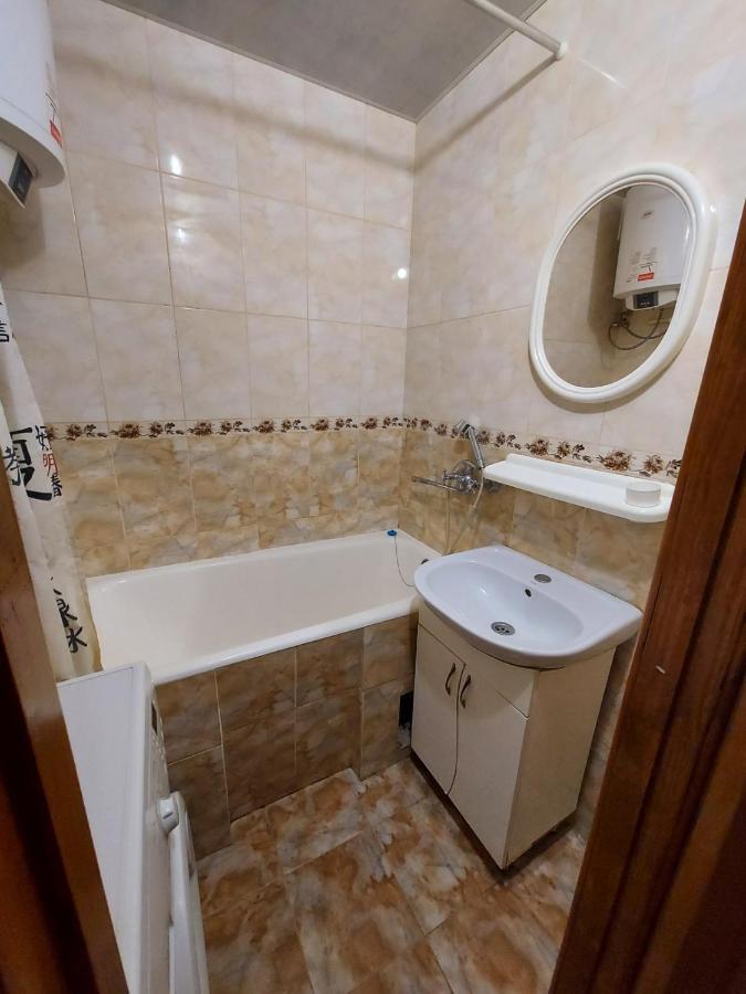 Apartment Sports Palace Просторная Квартира Рядом Дворец Спорта Harkov Kültér fotó